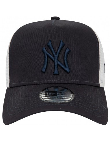 New Era League Essentials Trucker New York Yankees Cap 