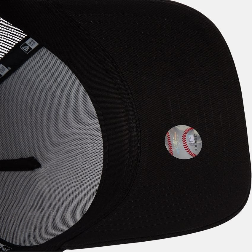 New York Yankees New Era Clean Trucker Cap Black