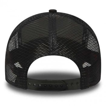 New York Yankees New Era Clean Trucker Cap Black